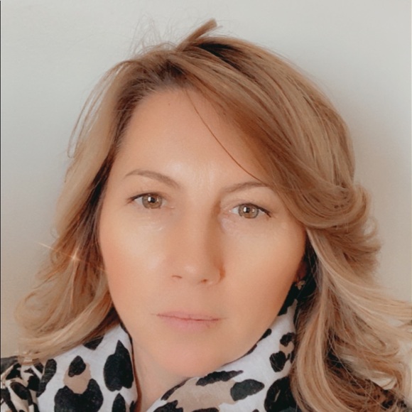 Meet your Posher, Tracey - Picture 1 of 1